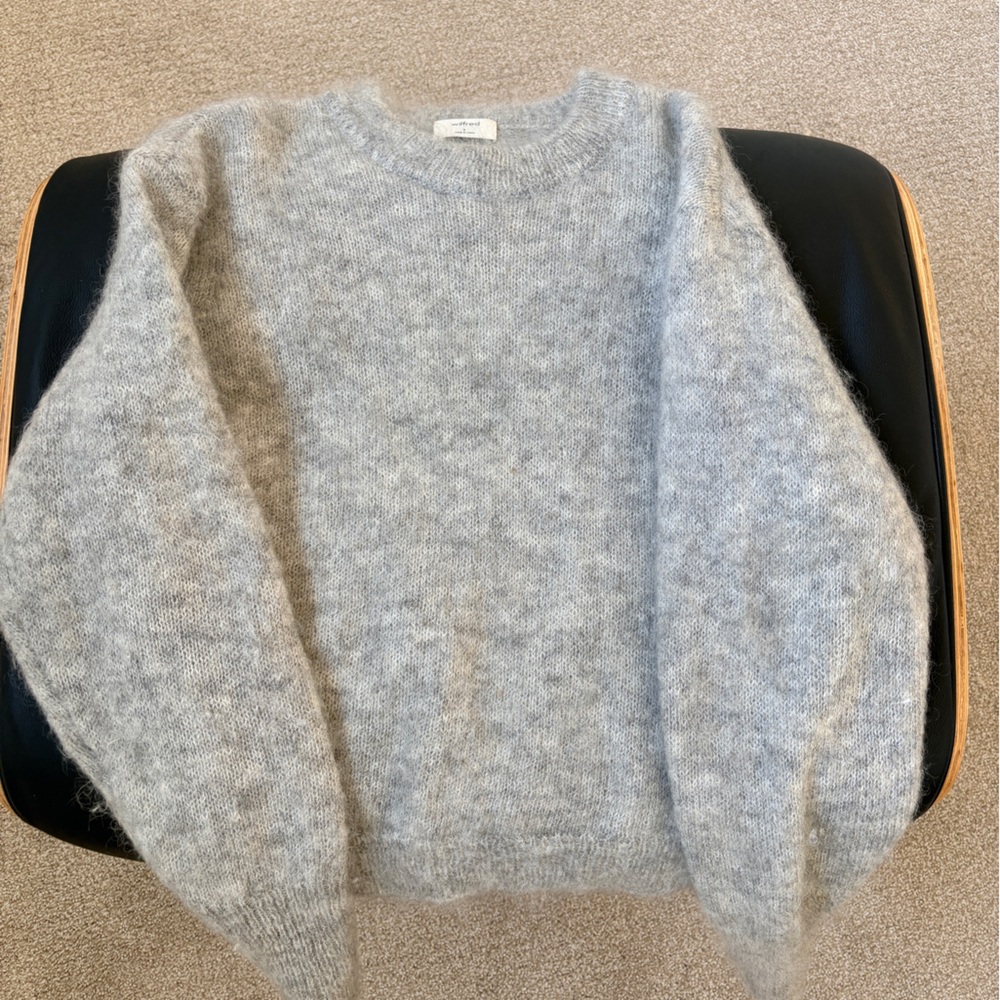 Wilfred Soft Heather Gray Knit
